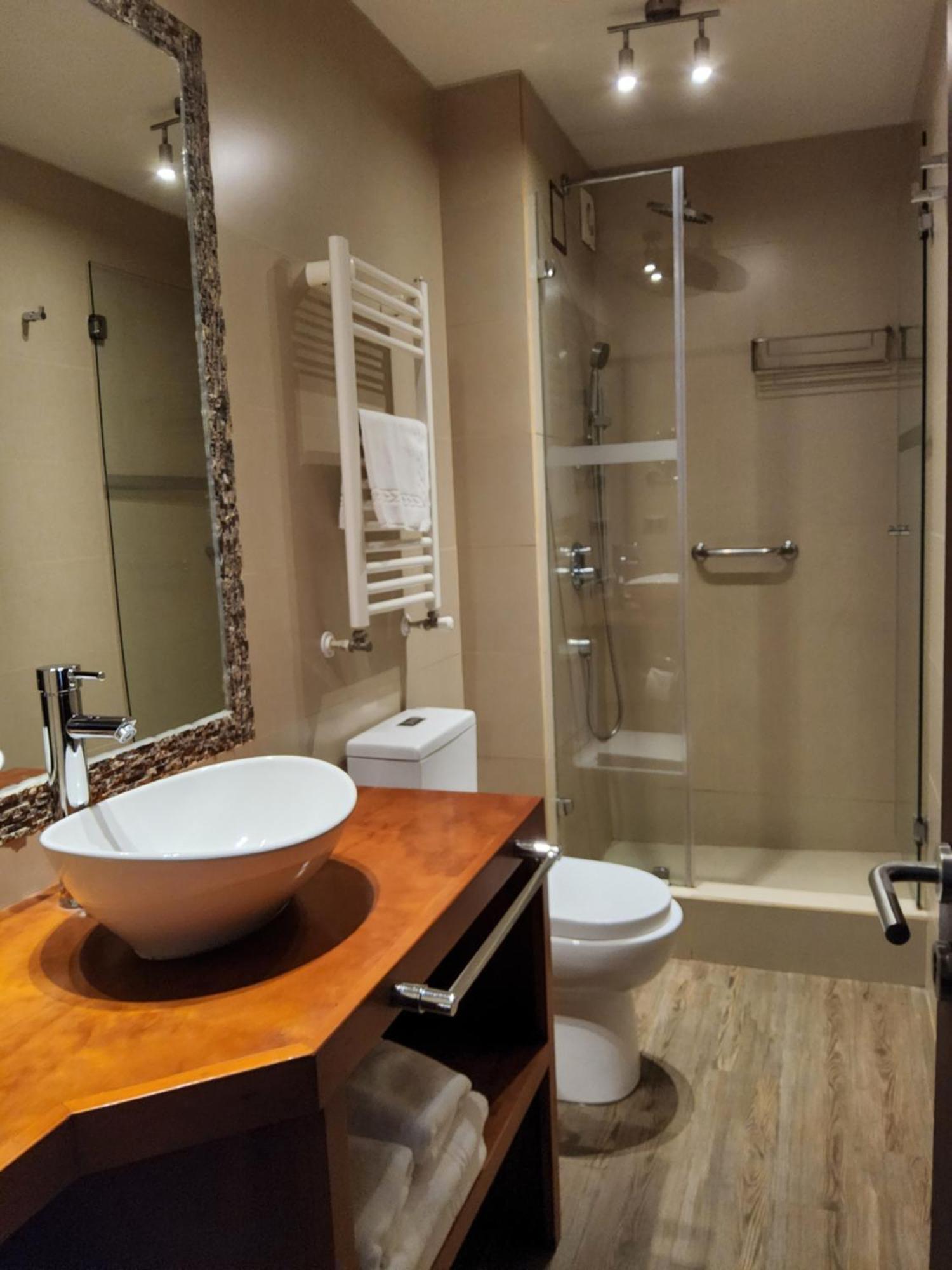 Martina De Goni Hotel ปูกอน ภายนอก รูปภาพ