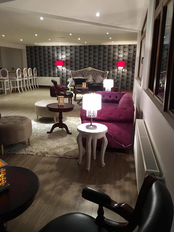 Martina De Goni Hotel ปูกอน ภายนอก รูปภาพ